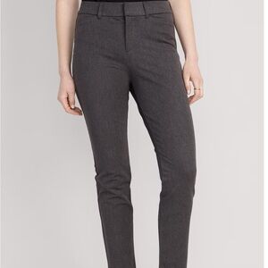 Old Navy Grey Ankle Pixie Pants